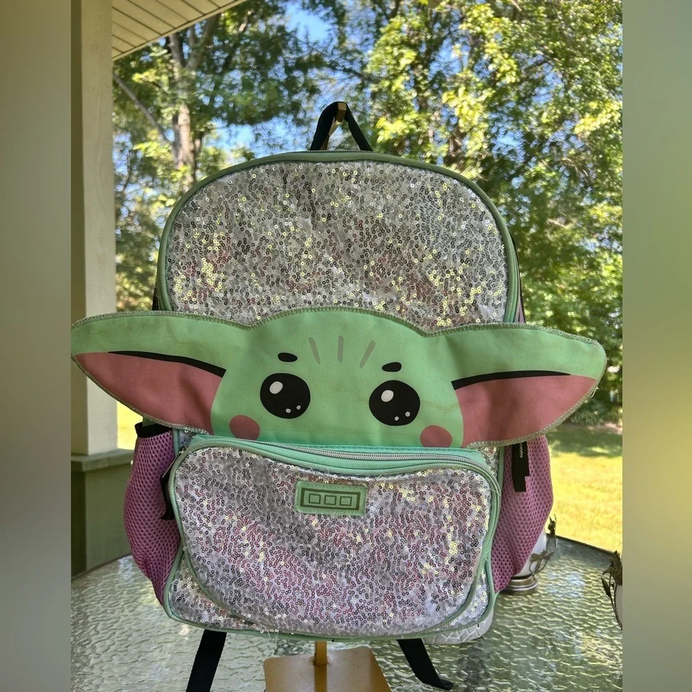 ☀️STAR WARS Mandalorian baby Yoda 17” laptop backpack sequence green.